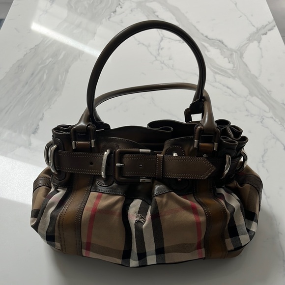 Burberry Beige House Check Canvas Buckle Tote - Picture 1 of 9